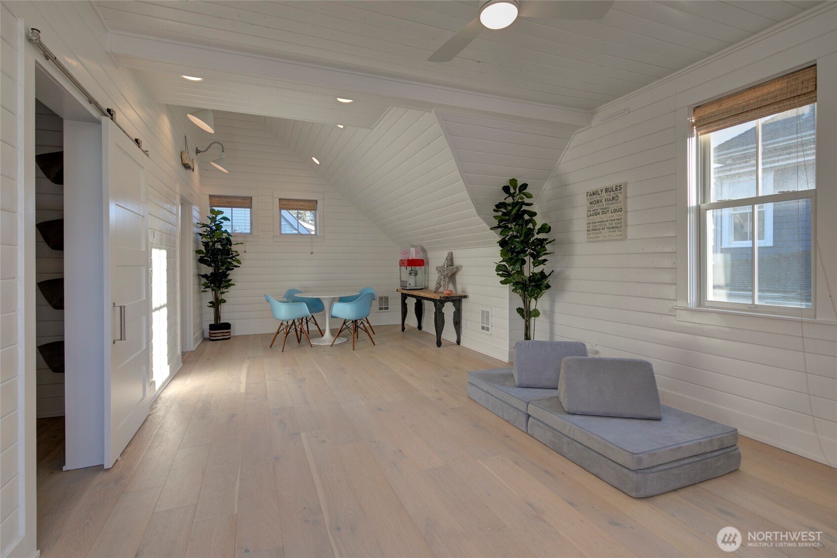 33 Fireside Lane , Pacific Beach, WA 98571