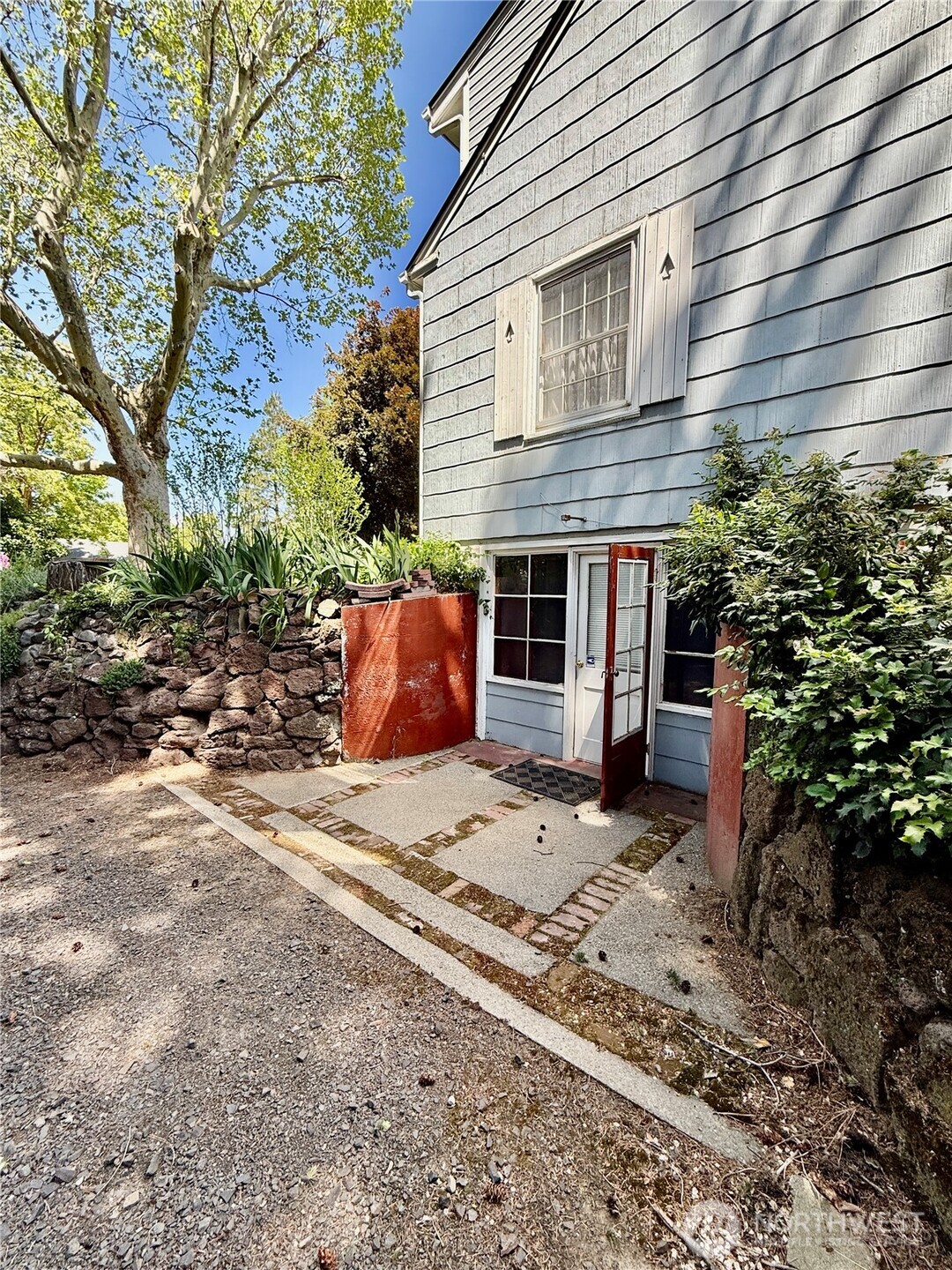 720 E Tremont Street , Dayton, WA 99328