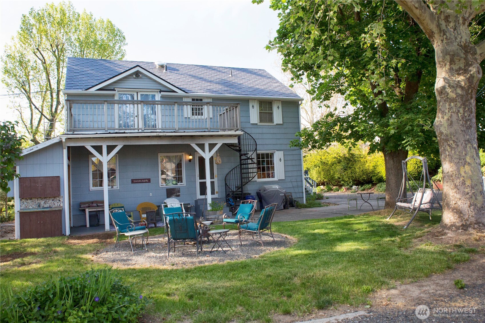 720 E Tremont Street , Dayton, WA 99328