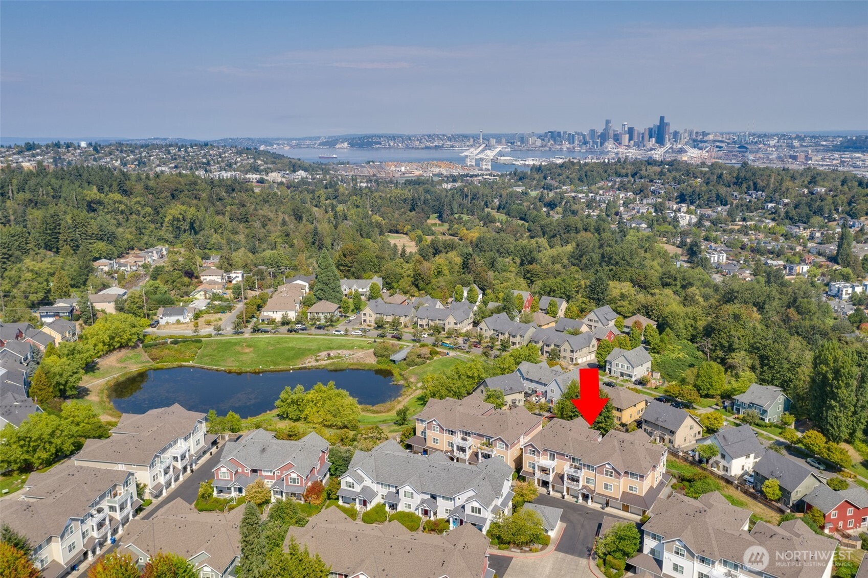 2960 SW Raymond Street #204, Seattle, WA 98126-2944