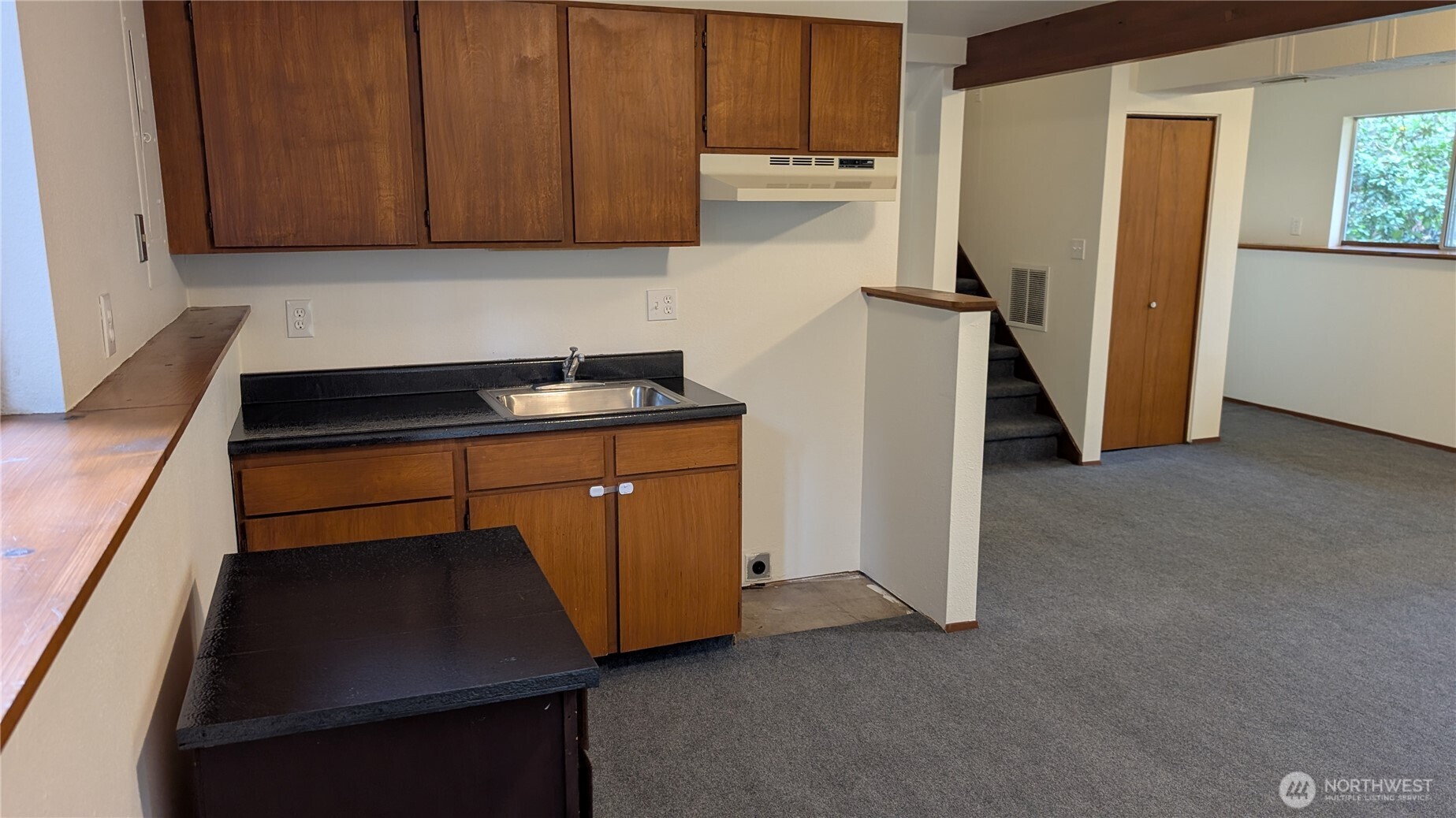 16826 41st Street E, Lake Tapps, WA 98391