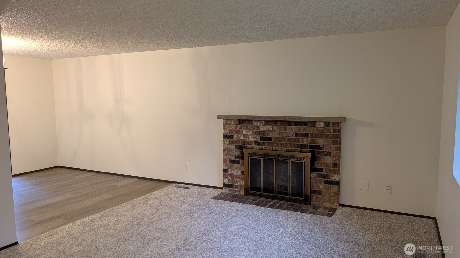 16826 41st Street E, Lake Tapps, WA 98391