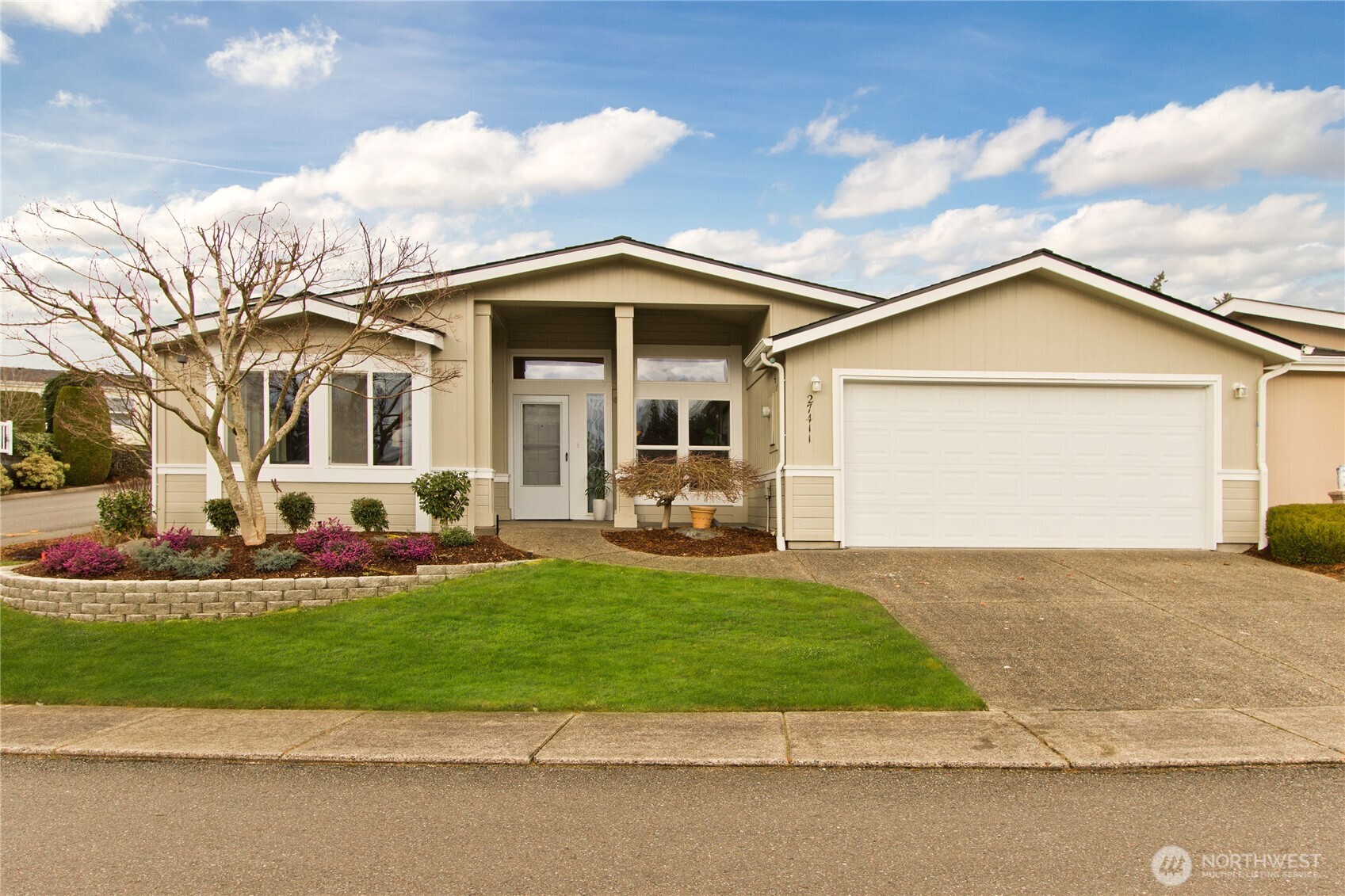 27411 218th Lane SE #92, Maple Valley, WA 98038