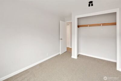 12300 33rd Avenue NE #202, Seattle, WA 98125 - Photo 25
