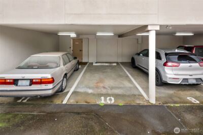 12300 33rd Avenue NE #202, Seattle, WA 98125 - Photo 28