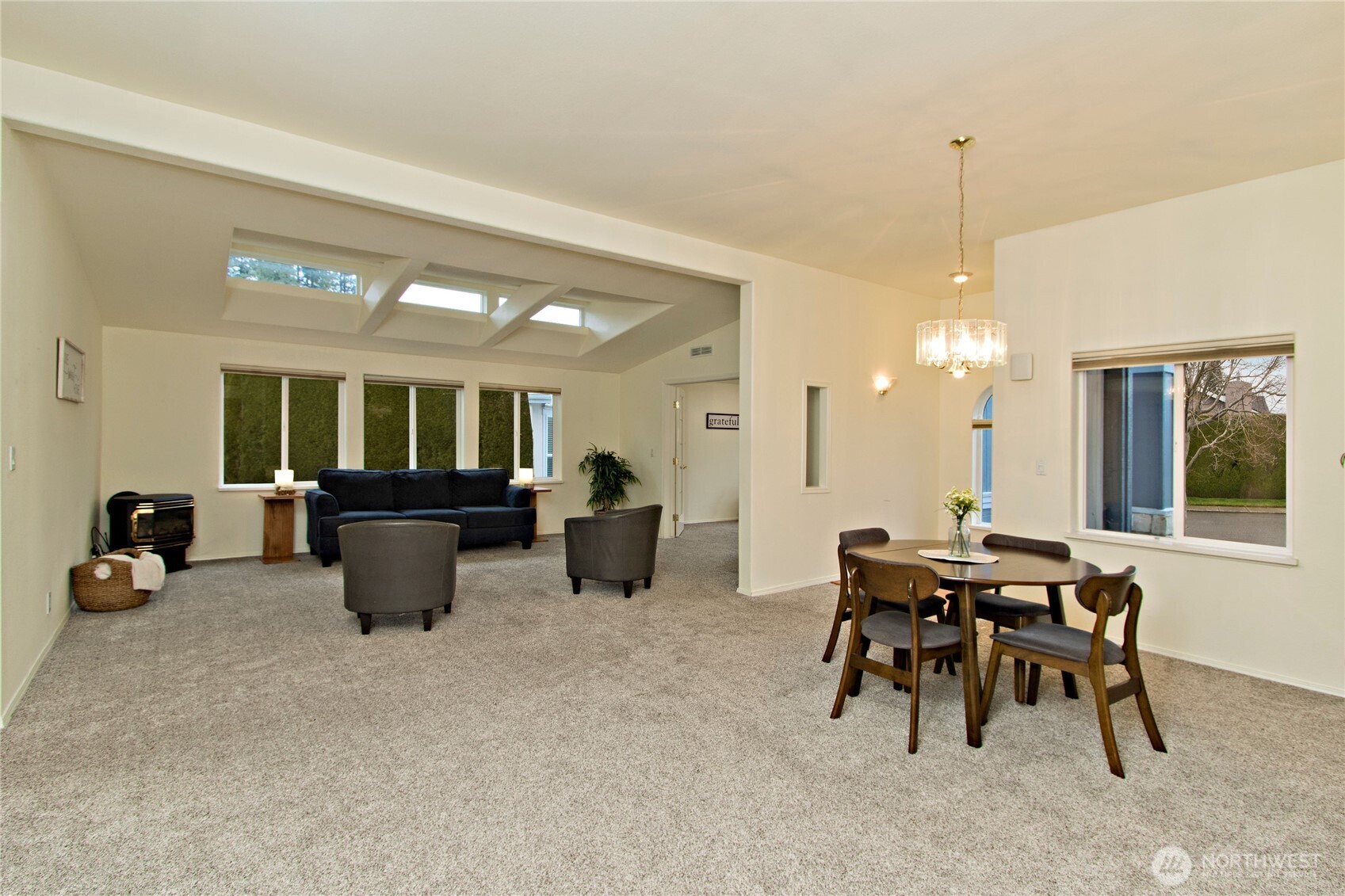 27517 218th Place SE #3, Maple Valley, WA 98038