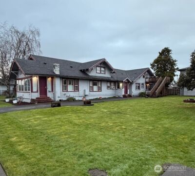 711 N , Hoquiam, WA 98550