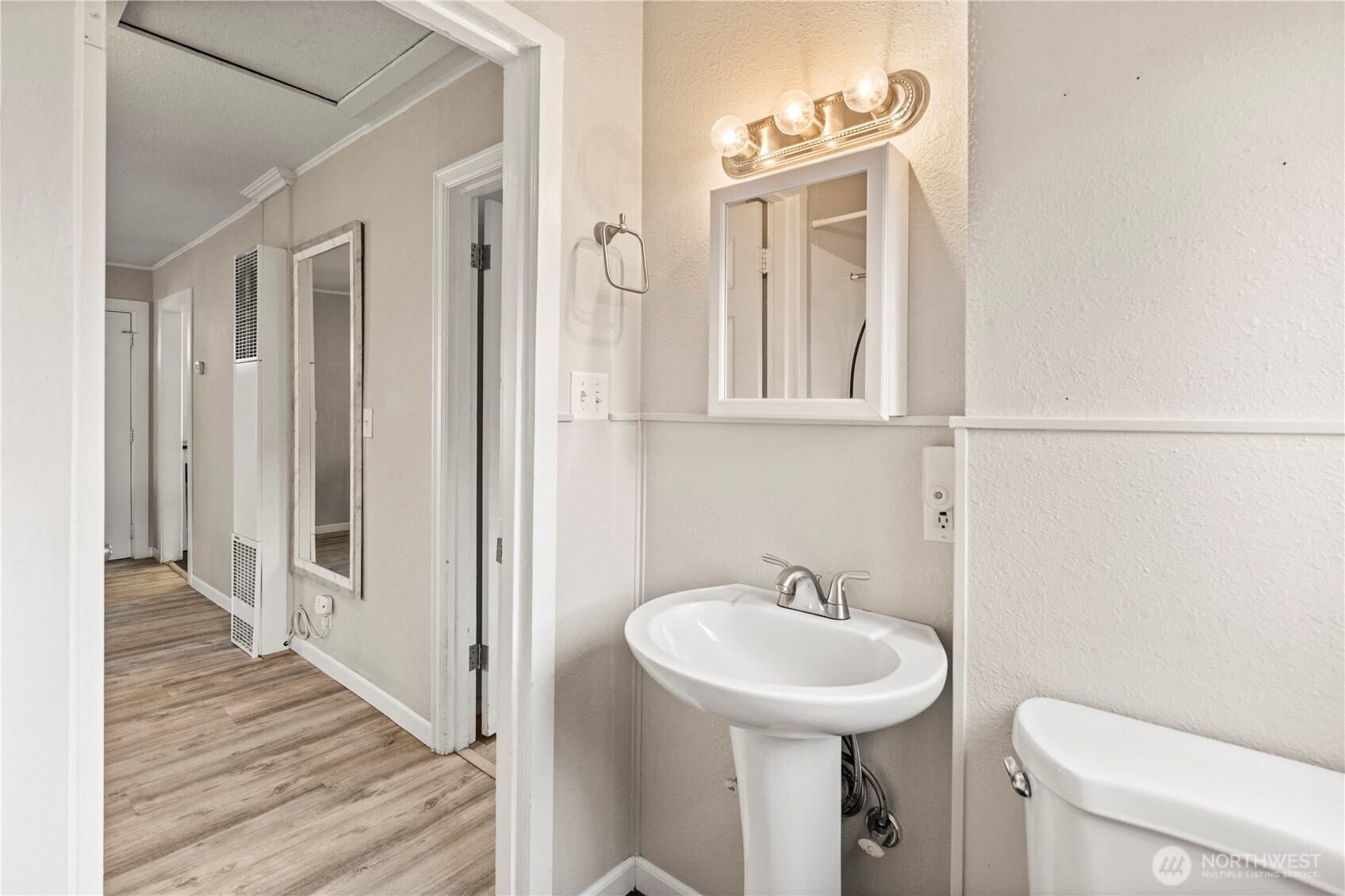 3810 S Asotin Street , Tacoma, WA 98418