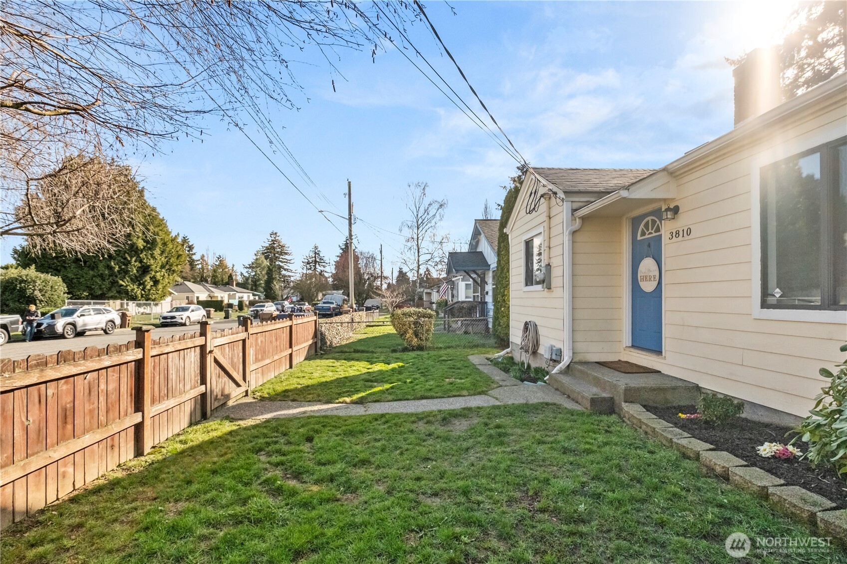 3810 S Asotin Street , Tacoma, WA 98418