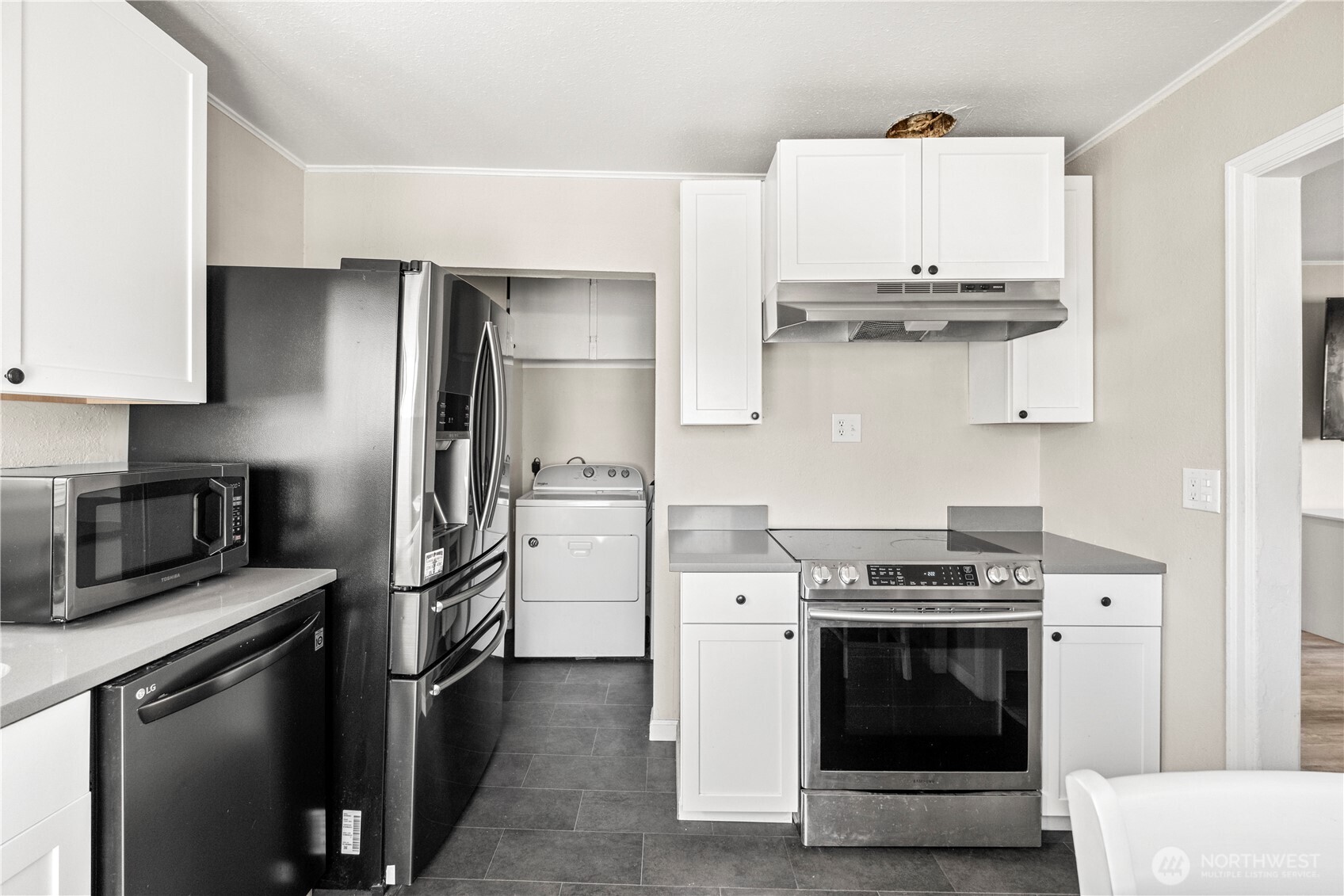 3810 S Asotin Street , Tacoma, WA 98418