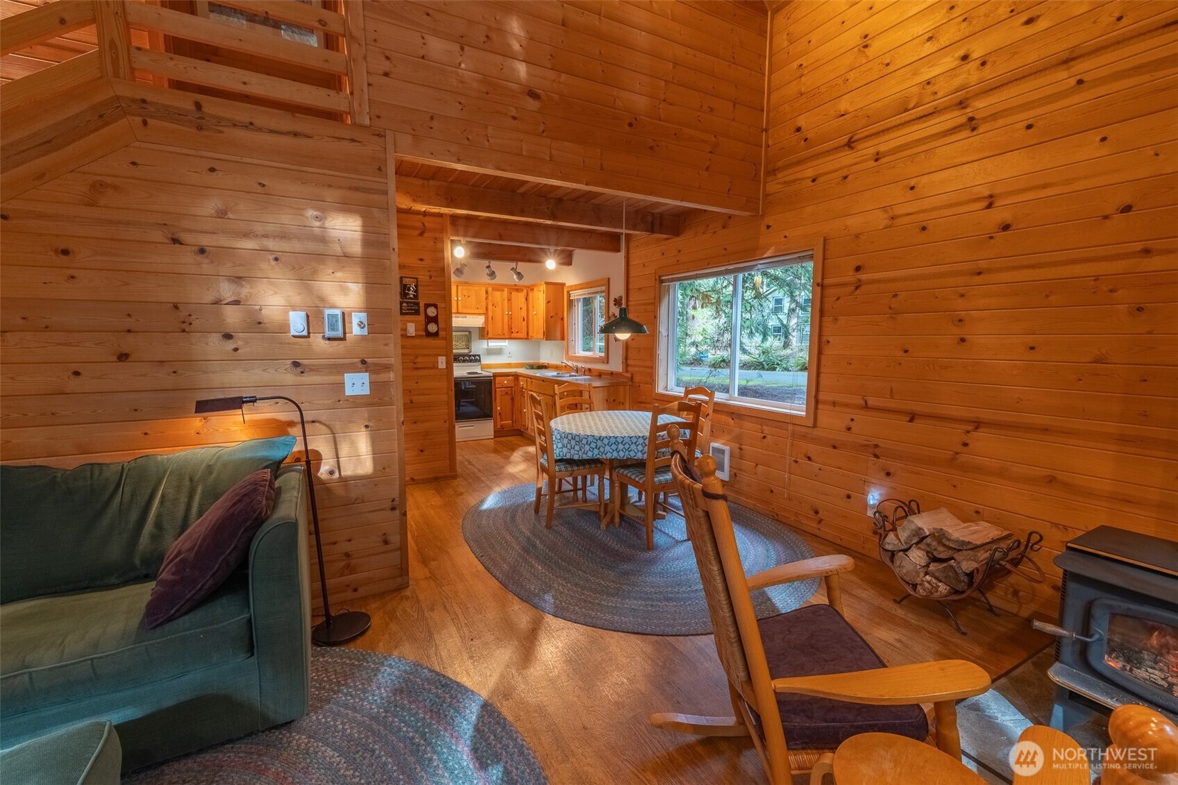 13008 Welcome Road , Deming, WA 98244