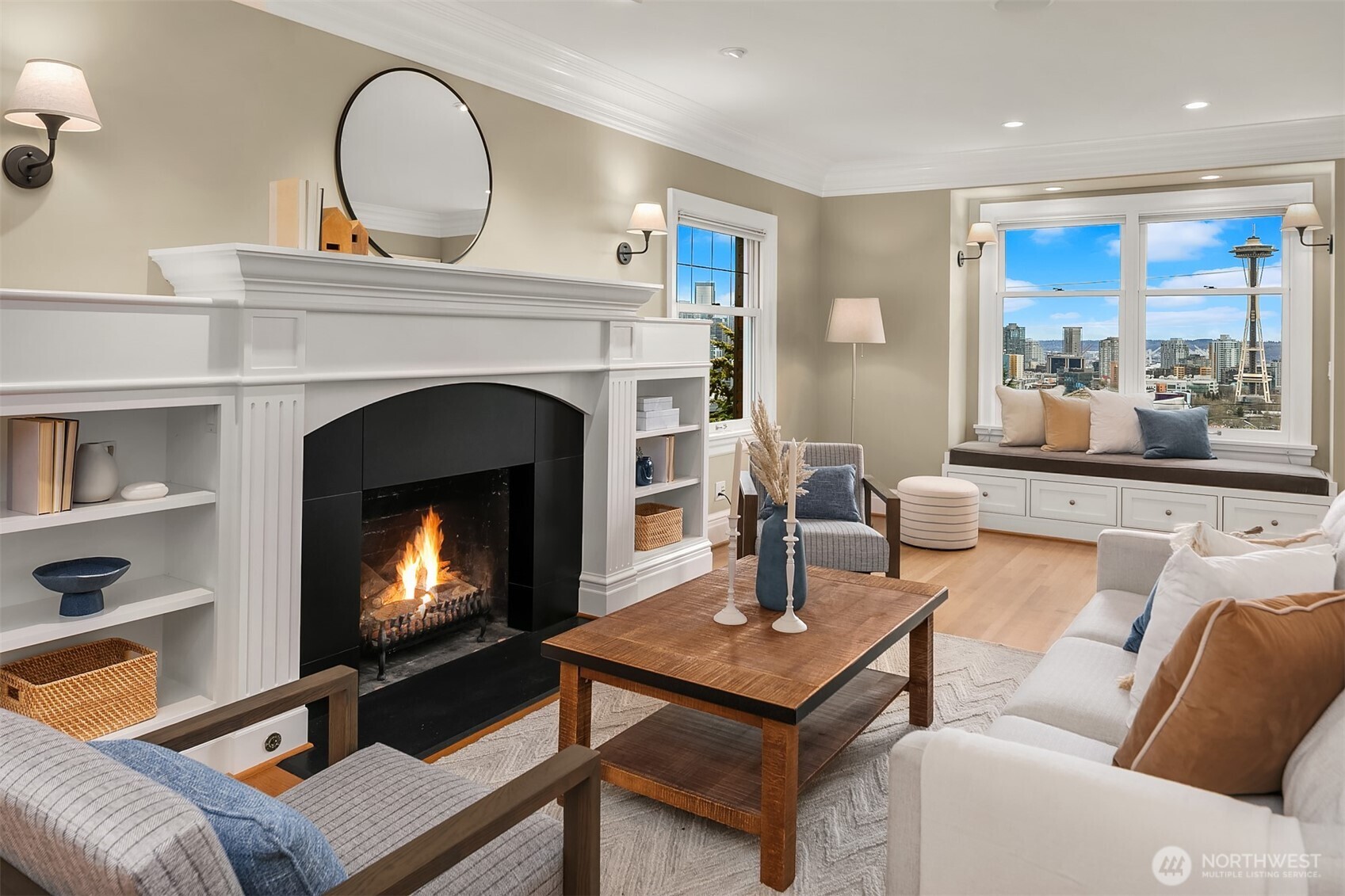 360 Highland Drive , Seattle, WA 98109