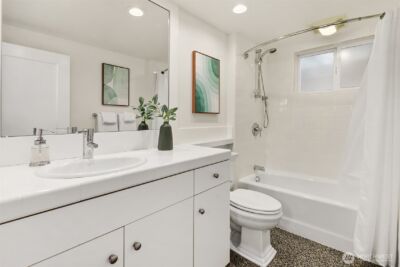 360 Highland Drive , Seattle, WA 98109 - Photo 29