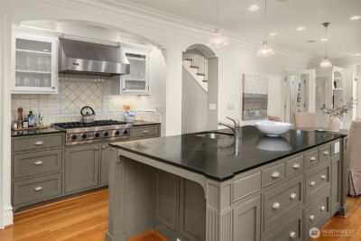 360 Highland Drive , Seattle, WA 98109 - Photo 7