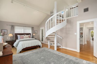 364 Highland Drive , Seattle, WA 98109 - Photo 20