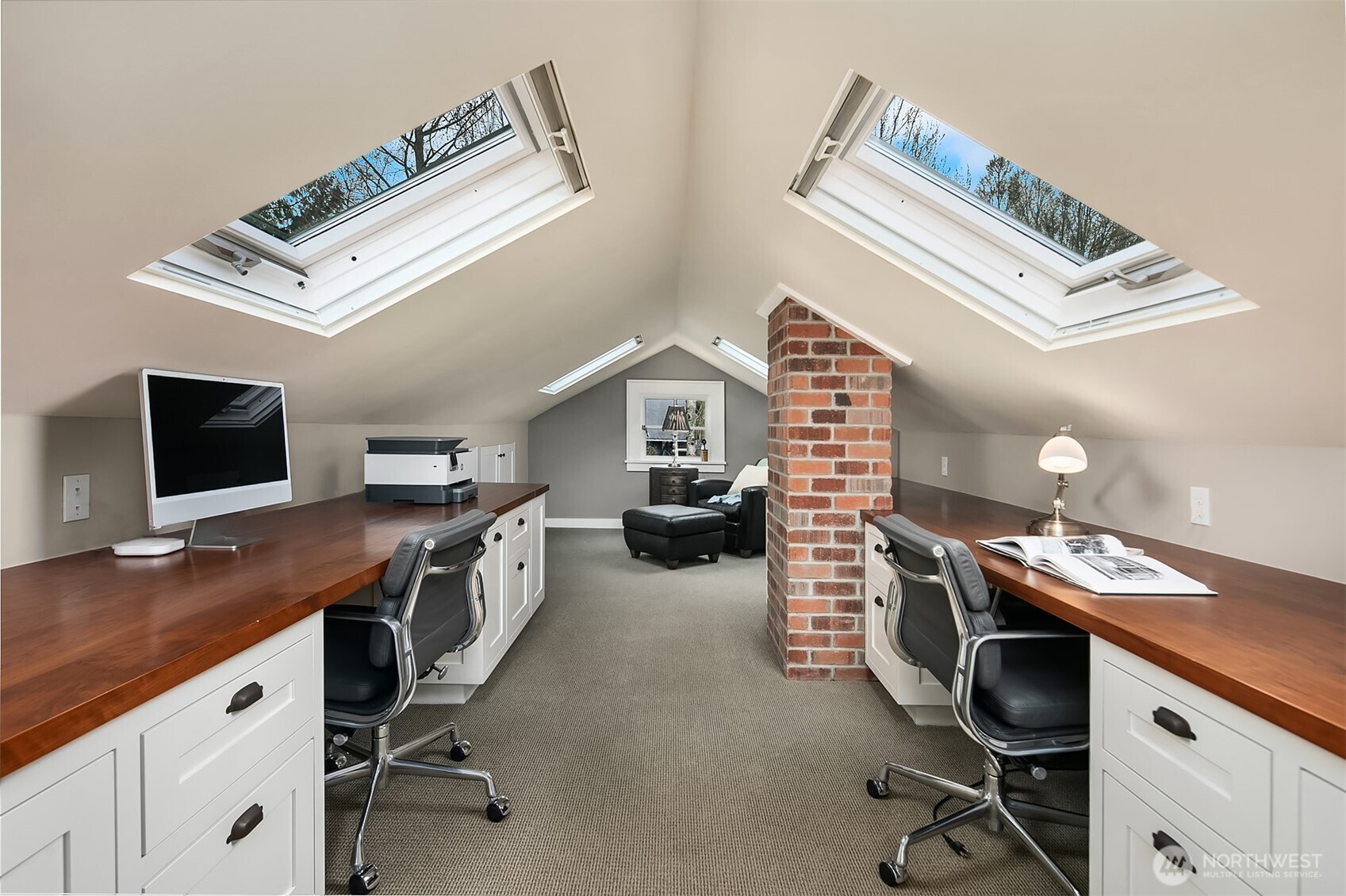 364 Highland Drive , Seattle, WA 98109