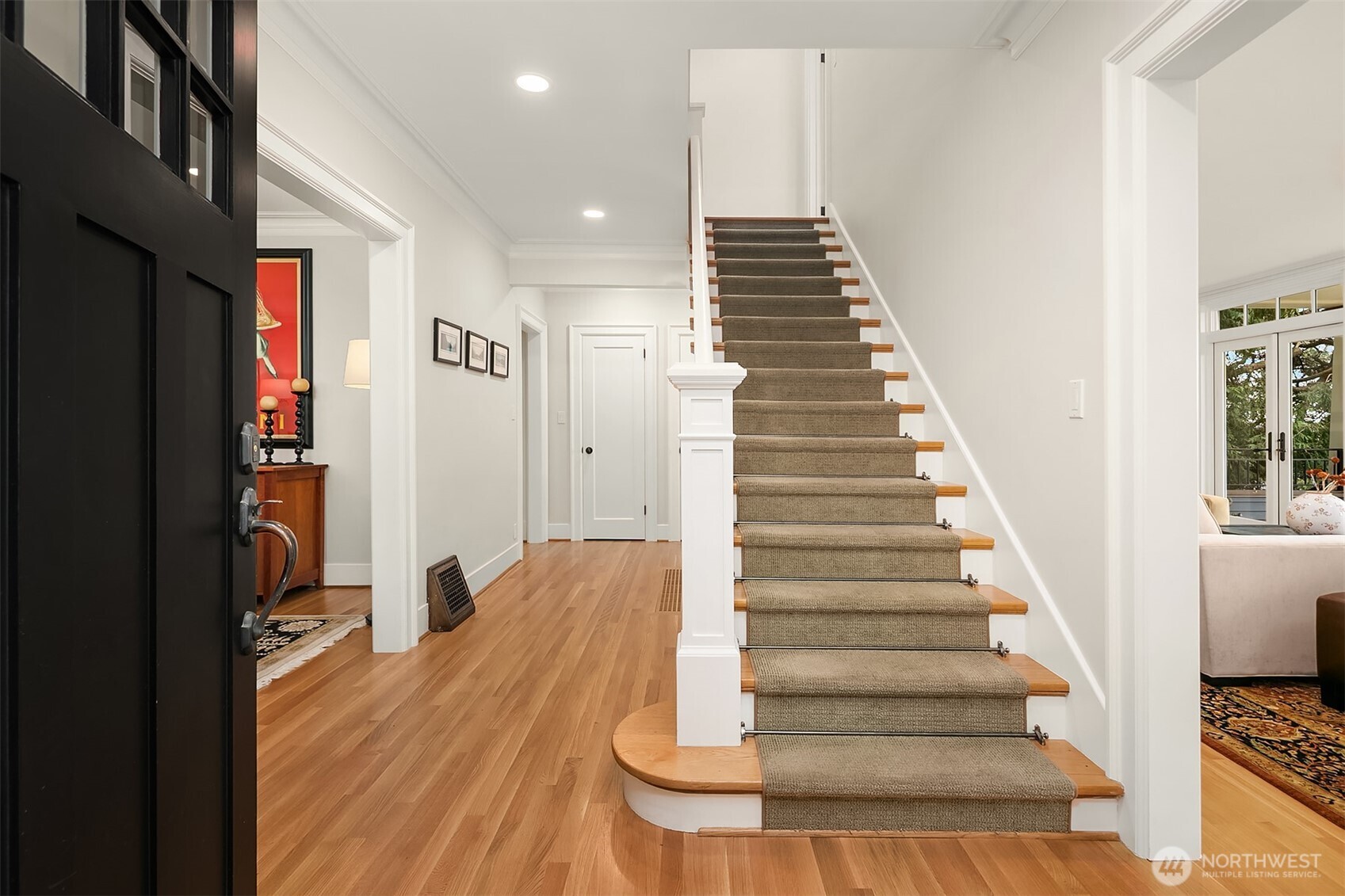 364 Highland Drive , Seattle, WA 98109