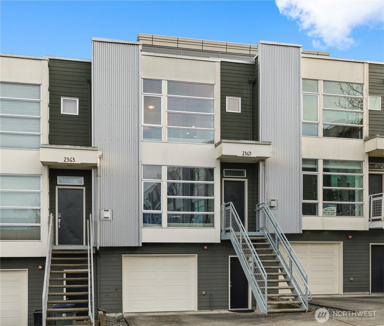 2365 Yakima Ct , Tacoma, WA 98405-3861