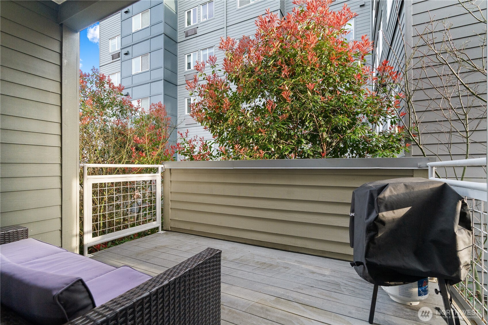 2365 Yakima Ct , Tacoma, WA 98405-3861