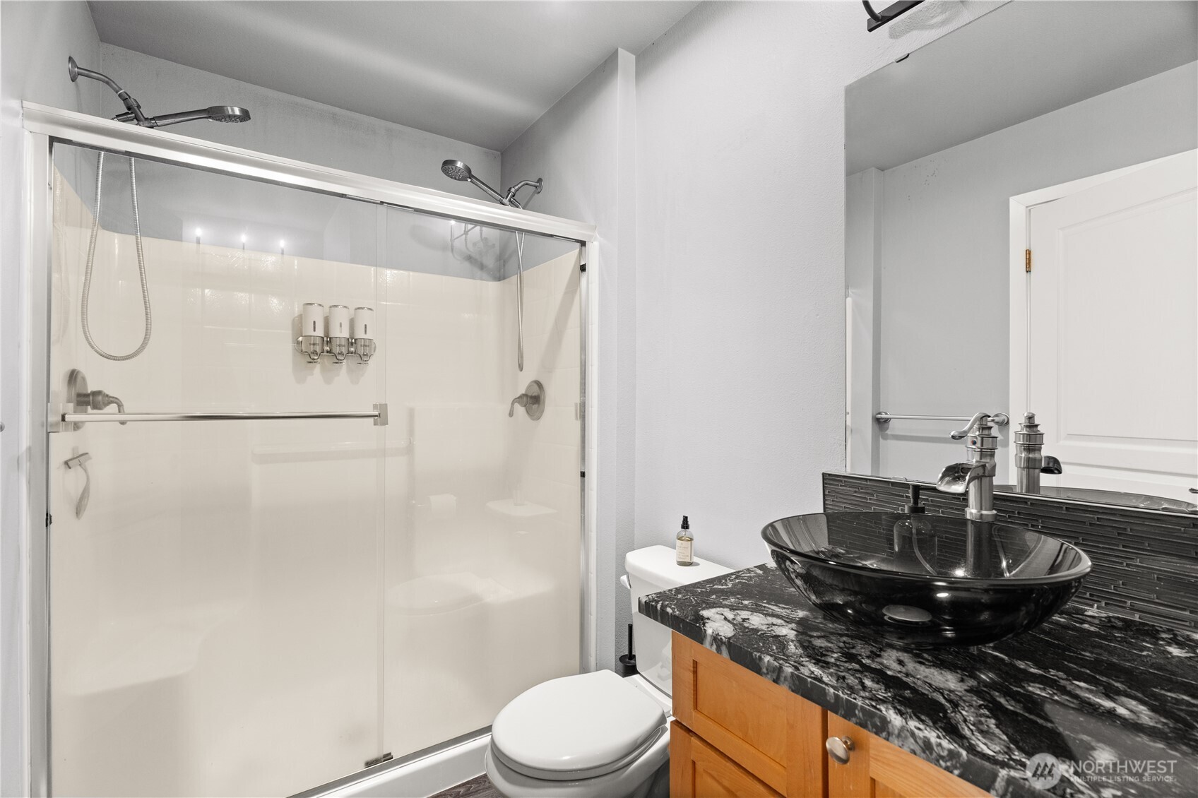 2365 Yakima Ct , Tacoma, WA 98405-3861