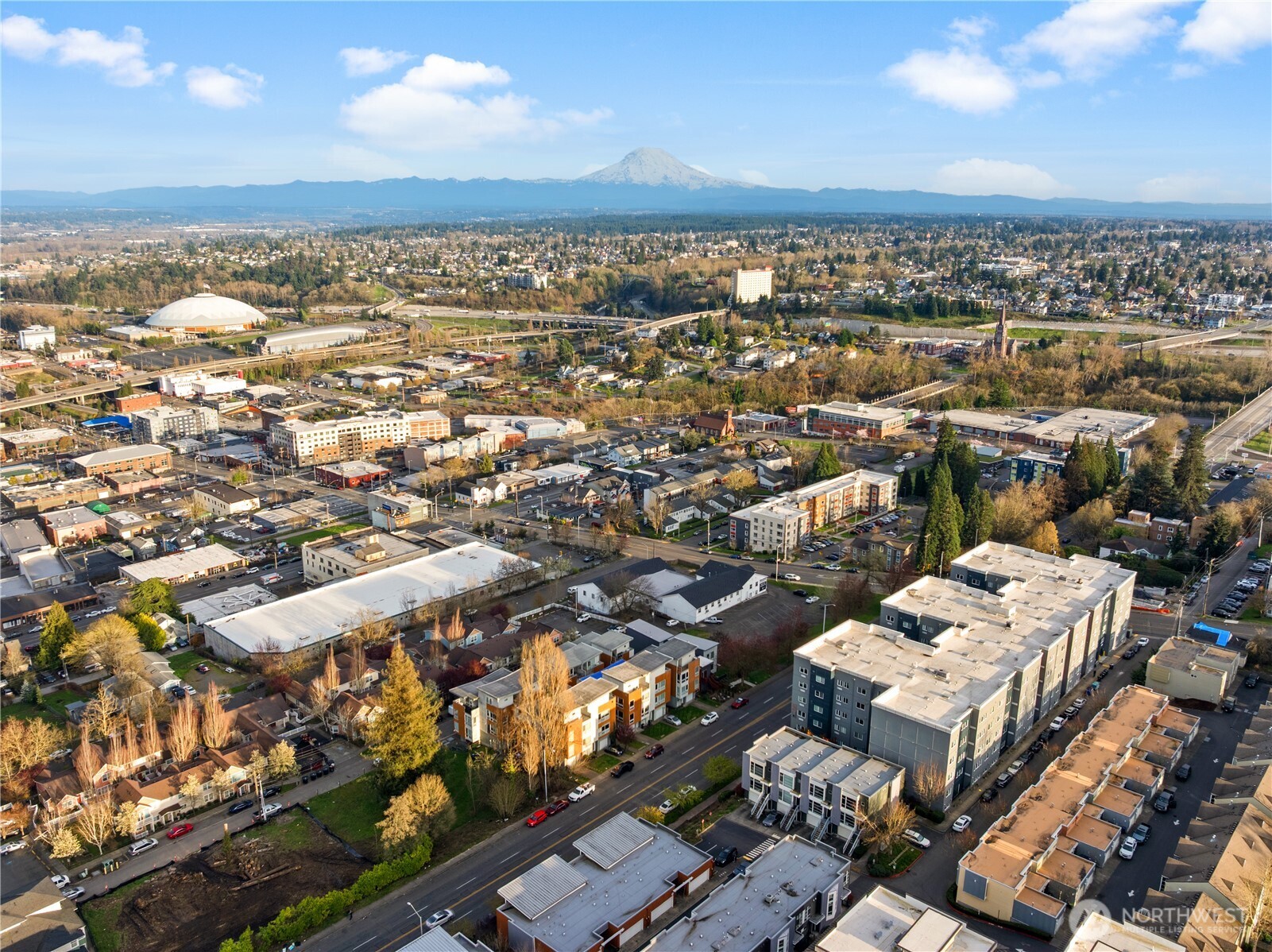 2365 Yakima Ct , Tacoma, WA 98405-3861