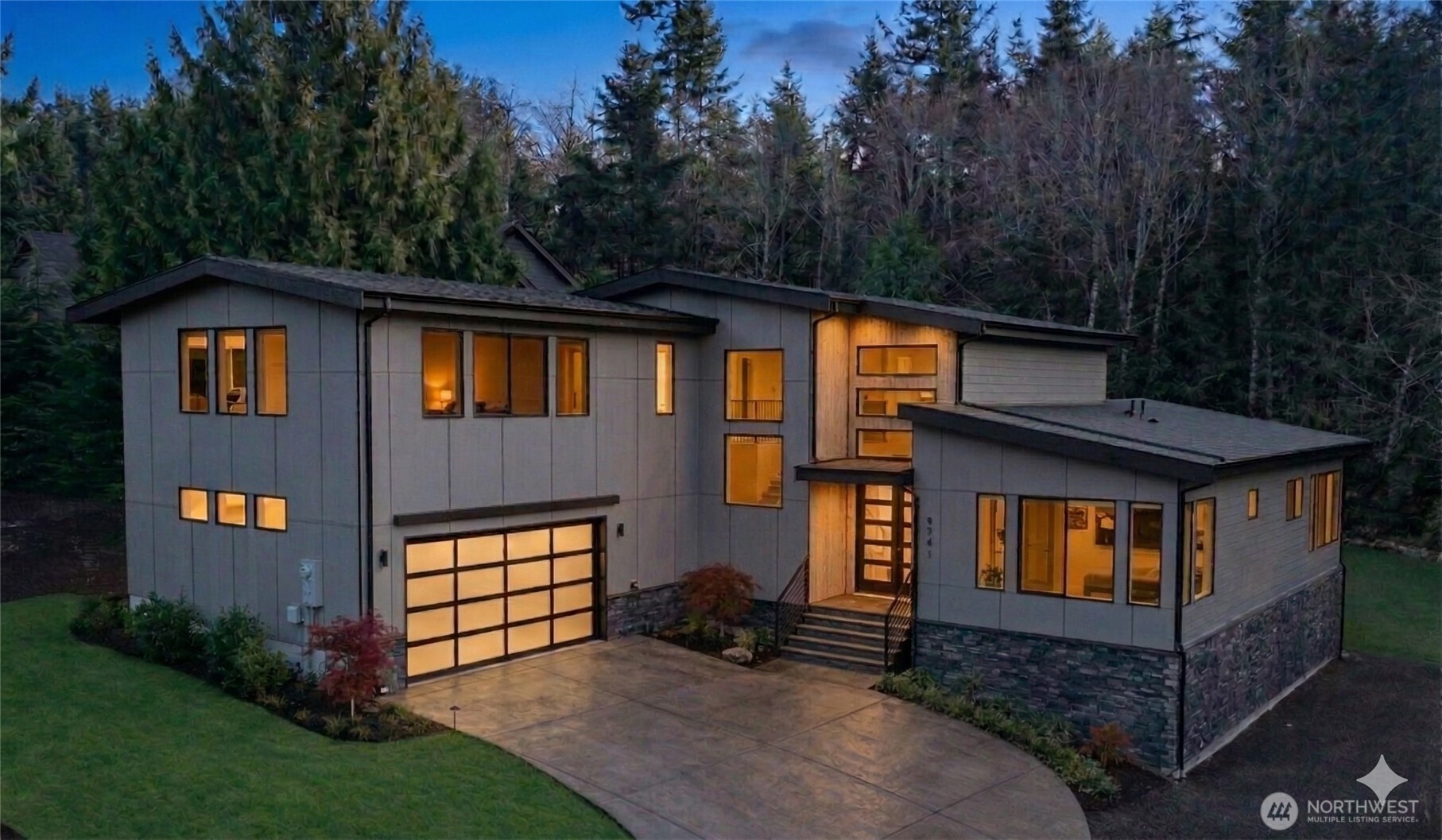 9741 NE White Horse Drive , Kingston, WA 98346
