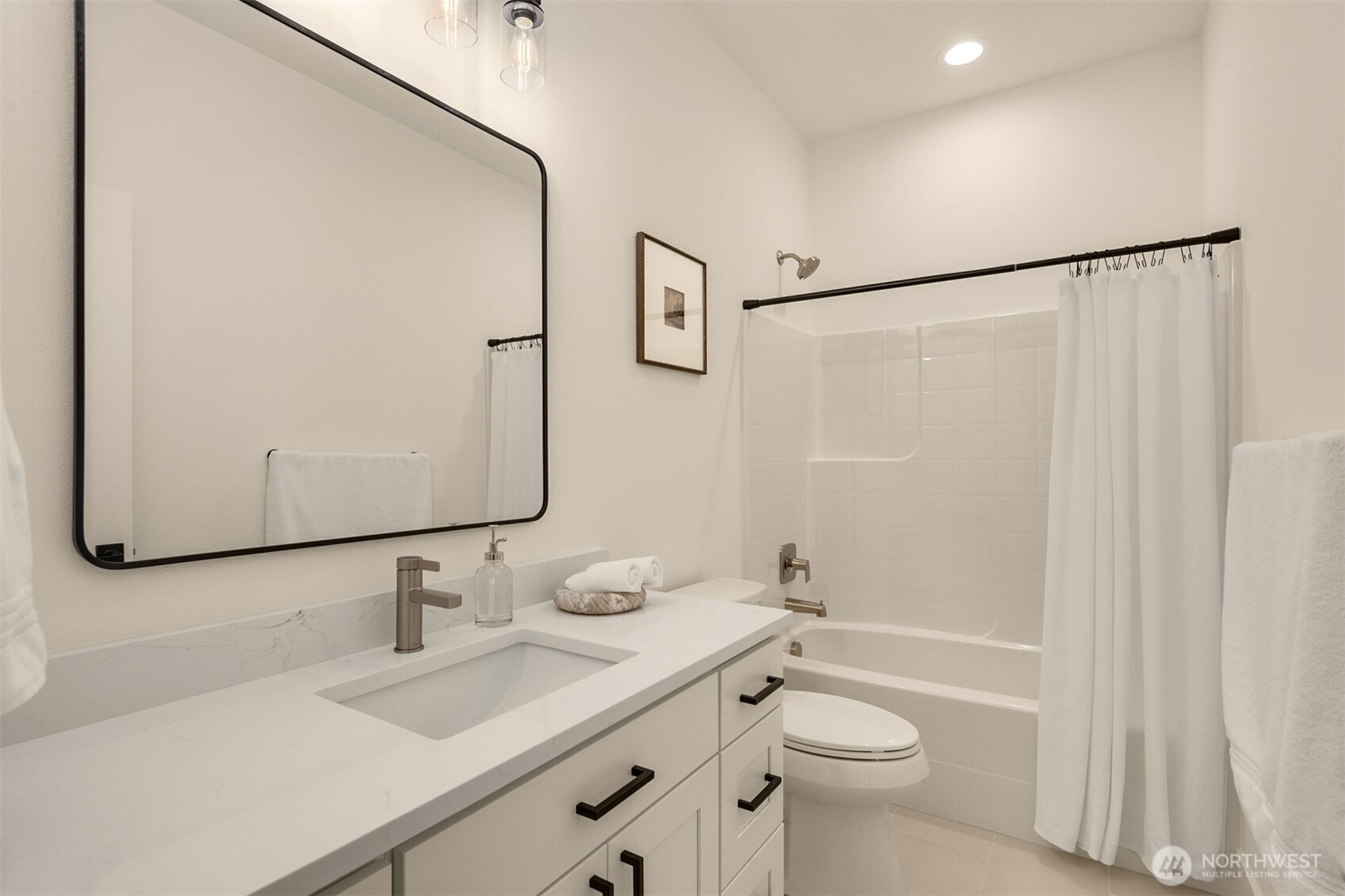 3000 W Martin Road , Shelton, WA 98584