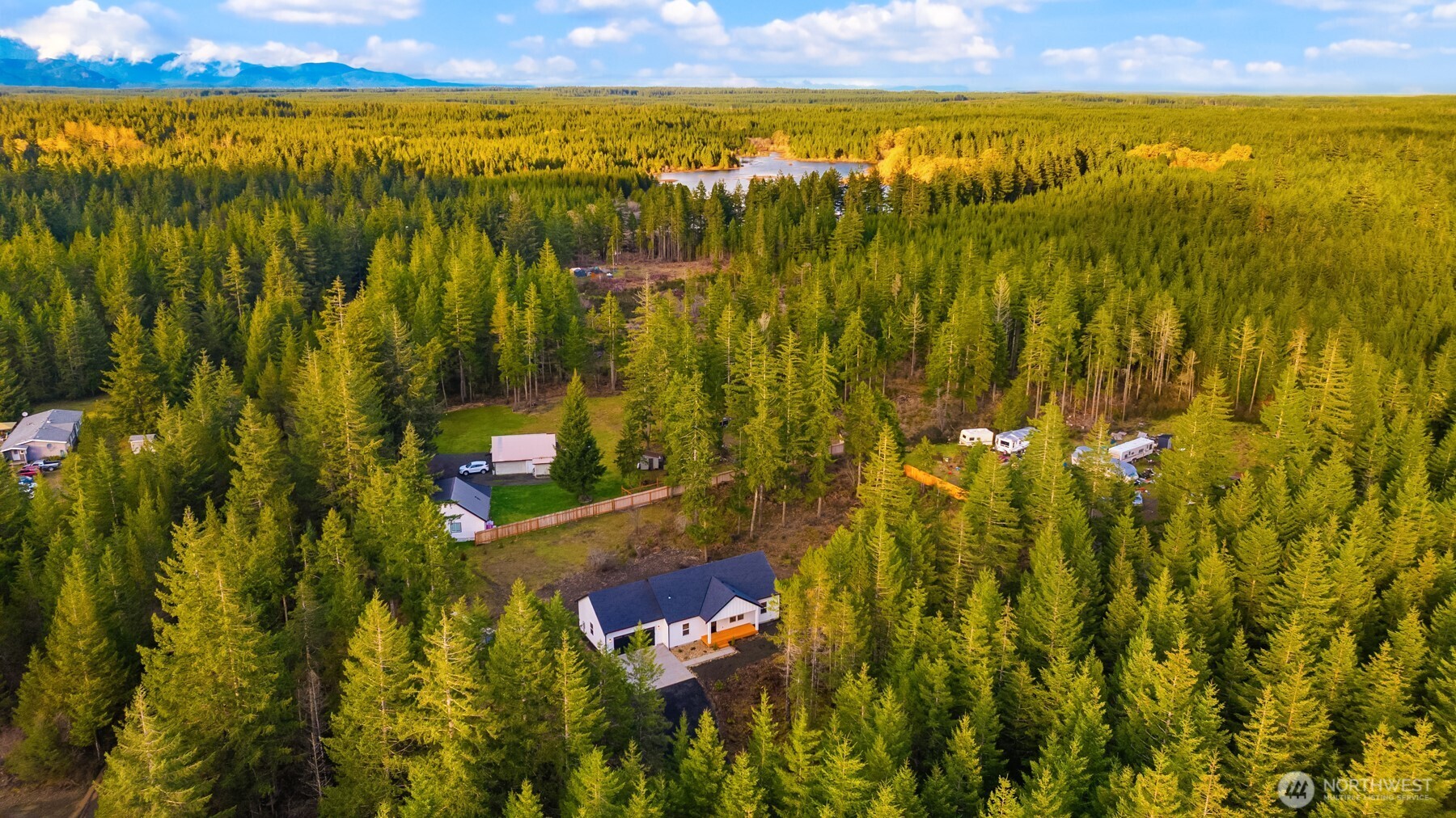 3000 W Martin Road , Shelton, WA 98584