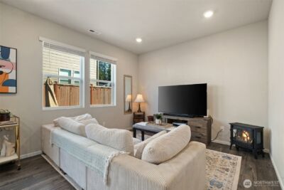 6501 Langley Avenue NE, Bremerton, WA 98311 - Photo 10