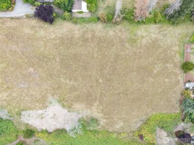 14721 Pioneer Way E, Puyallup, WA 98372 - Photo 13