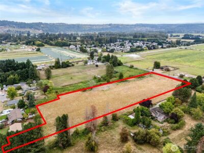 14721 Pioneer Way E, Puyallup, WA 98372 - Photo 15