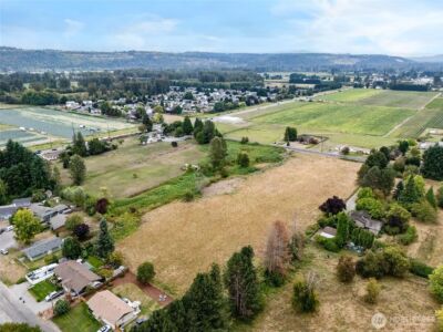 14721 Pioneer Way E, Puyallup, WA 98372 - Photo 7