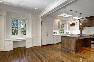 8975 NE 10th Street , Bellevue, WA 98004 - Photo 6