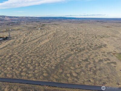 0 Parcel 160573002 , Ephrata, WA 98851 - Photo 2
