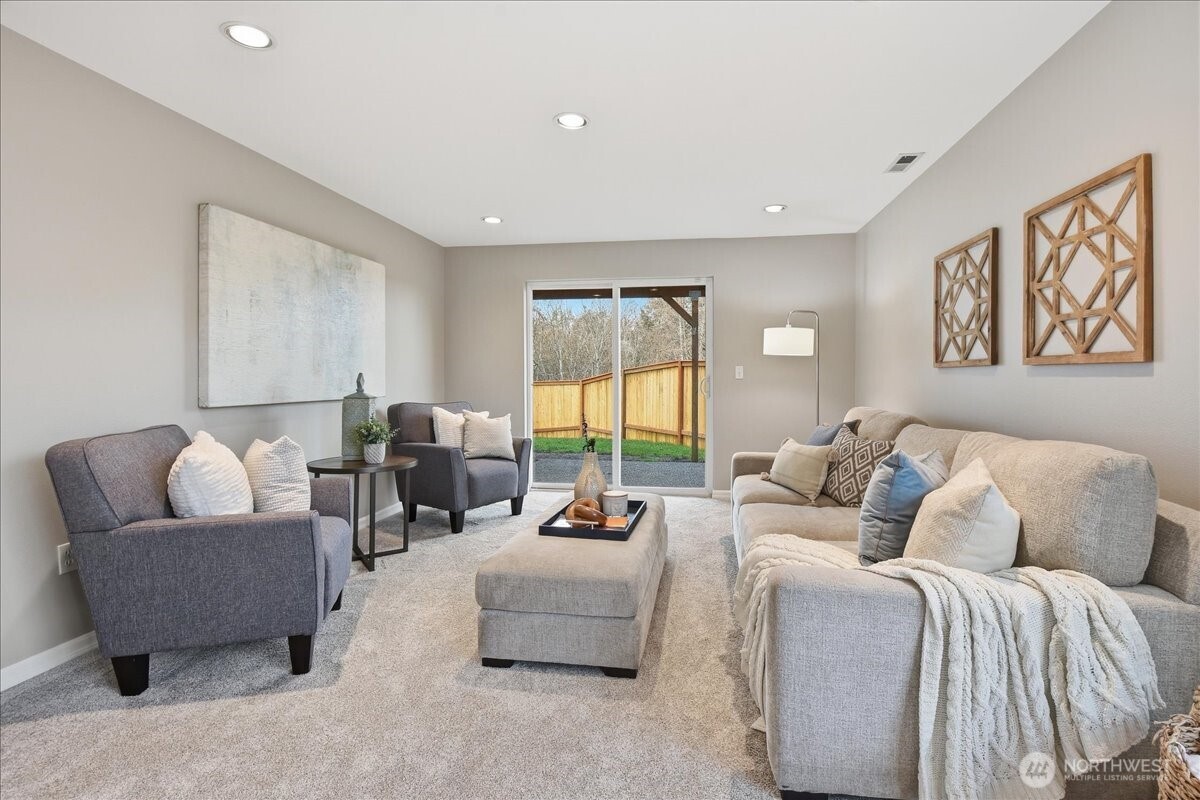 8522 20th Street Ct W, University Place, WA 98466