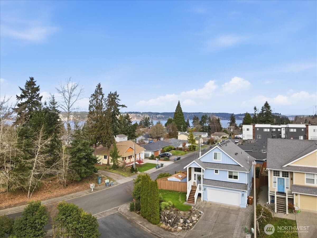 8522 20th Street Ct W, University Place, WA 98466
