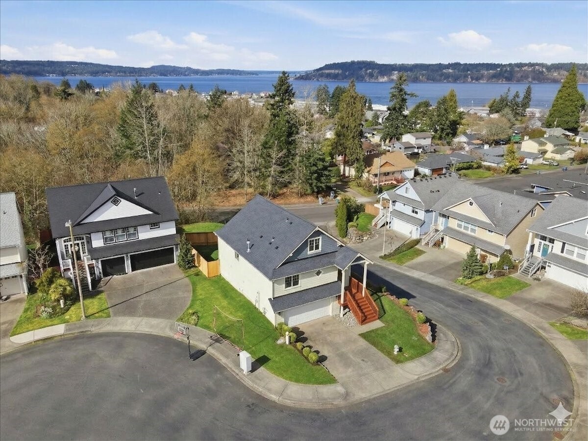 8522 20th Street Ct W, University Place, WA 98466