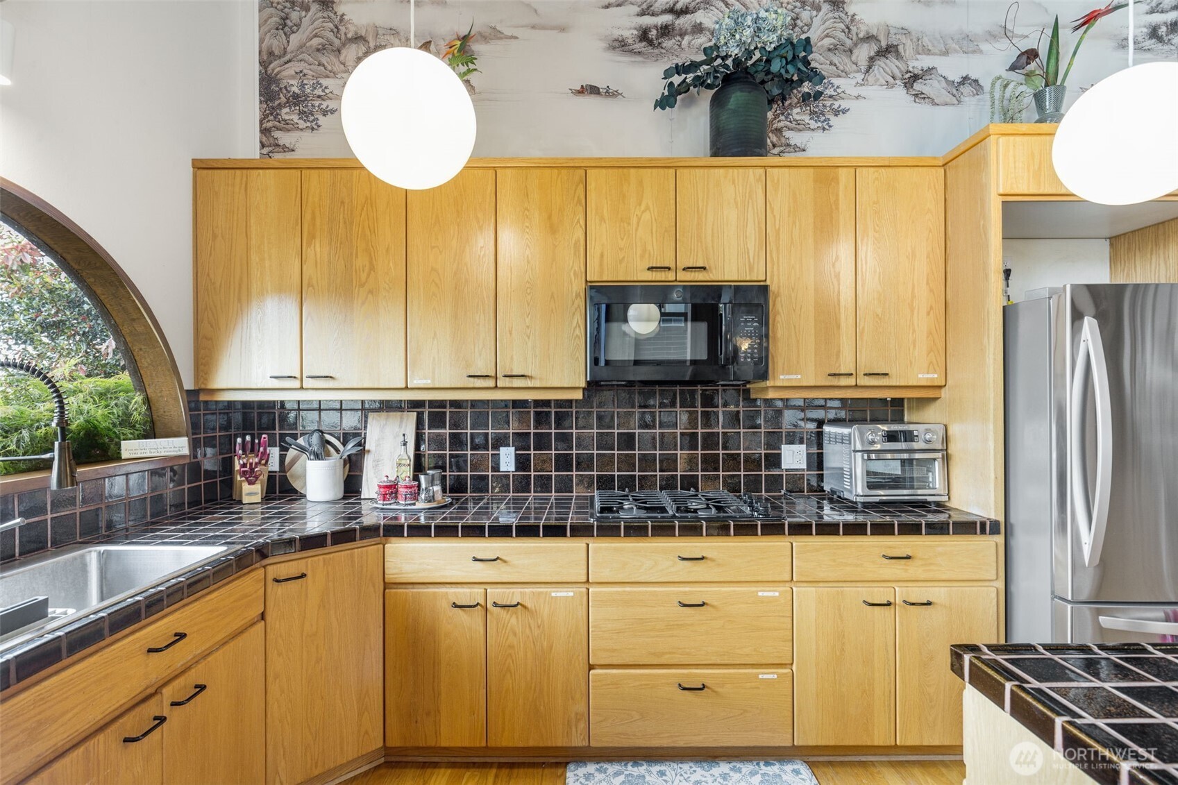 2180 Cove Drive , Oak Harbor, WA 98277