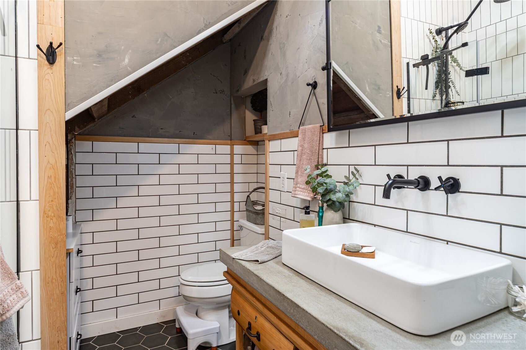 111 Herbert Street , Quilcene, WA 98376