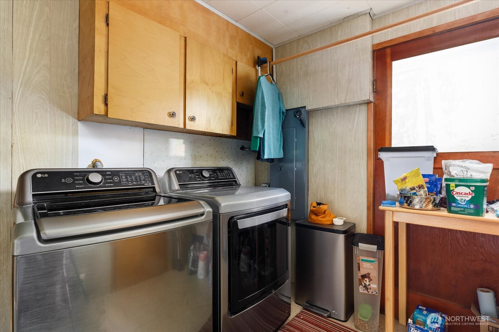 1552 NE Narrows Avenue , Oak Harbor, WA 98277