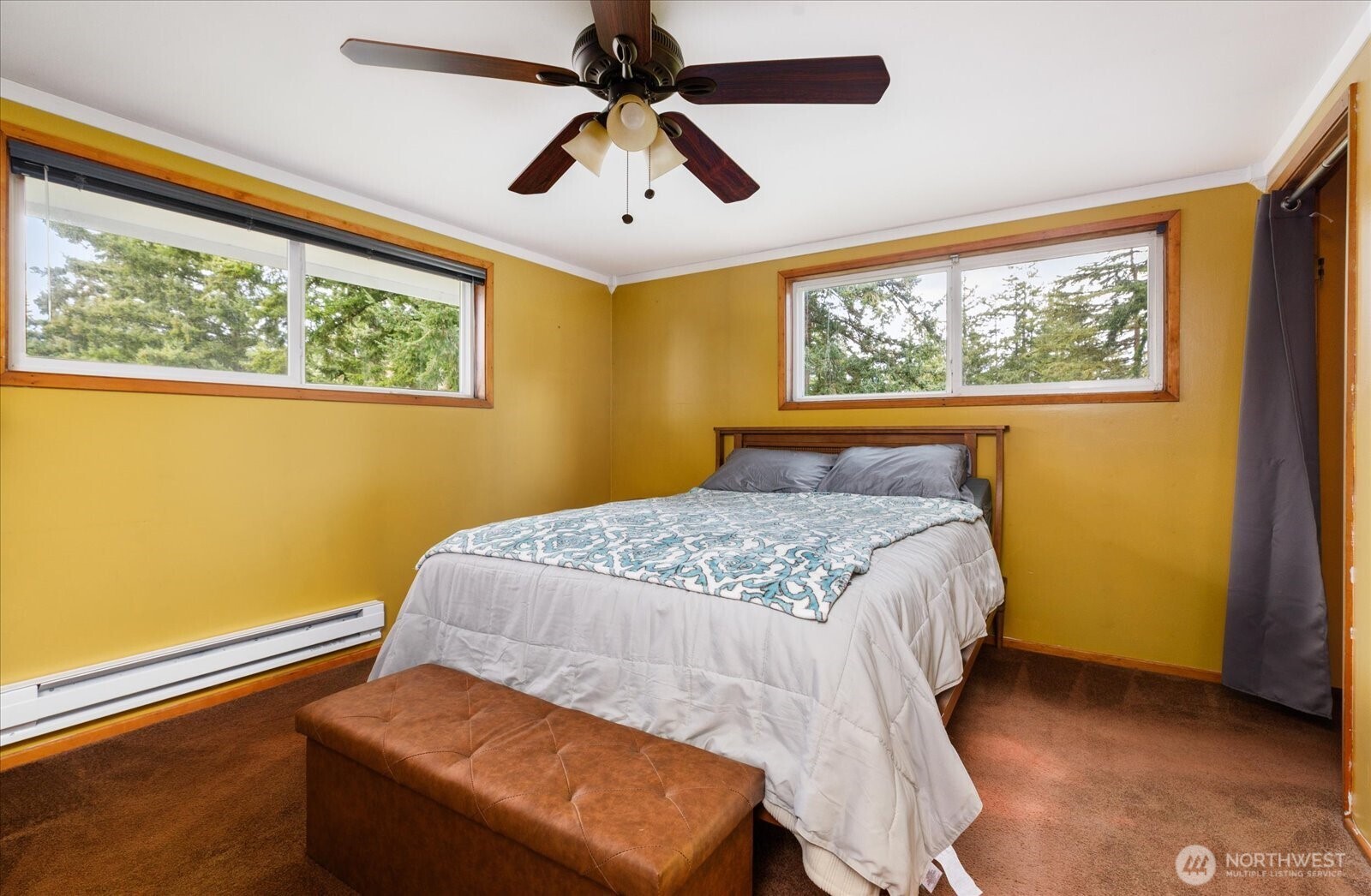 1552 NE Narrows Avenue , Oak Harbor, WA 98277