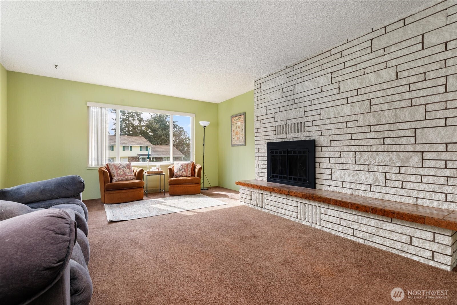 1552 NE Narrows Avenue , Oak Harbor, WA 98277