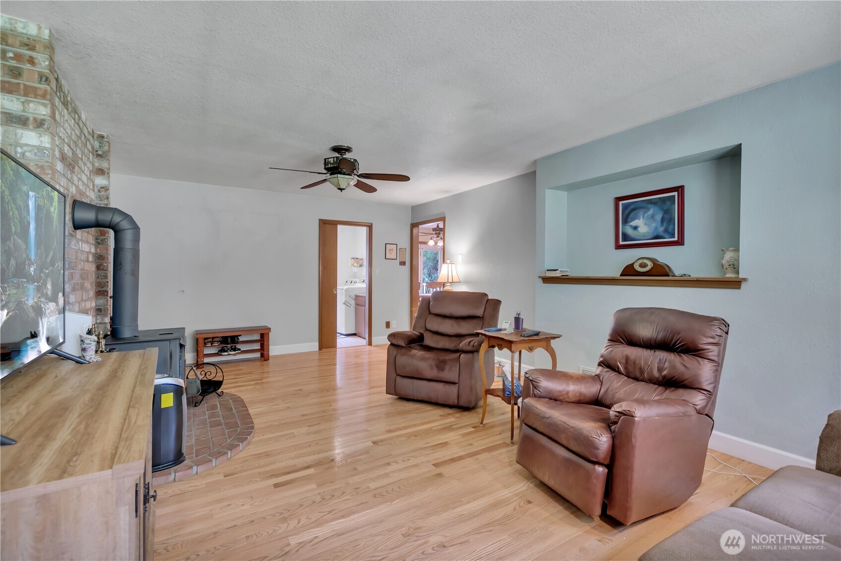 2827 71st Avenue NW, Gig Harbor, WA 98335