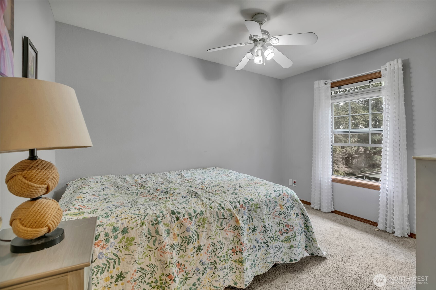 2827 71st Avenue NW, Gig Harbor, WA 98335