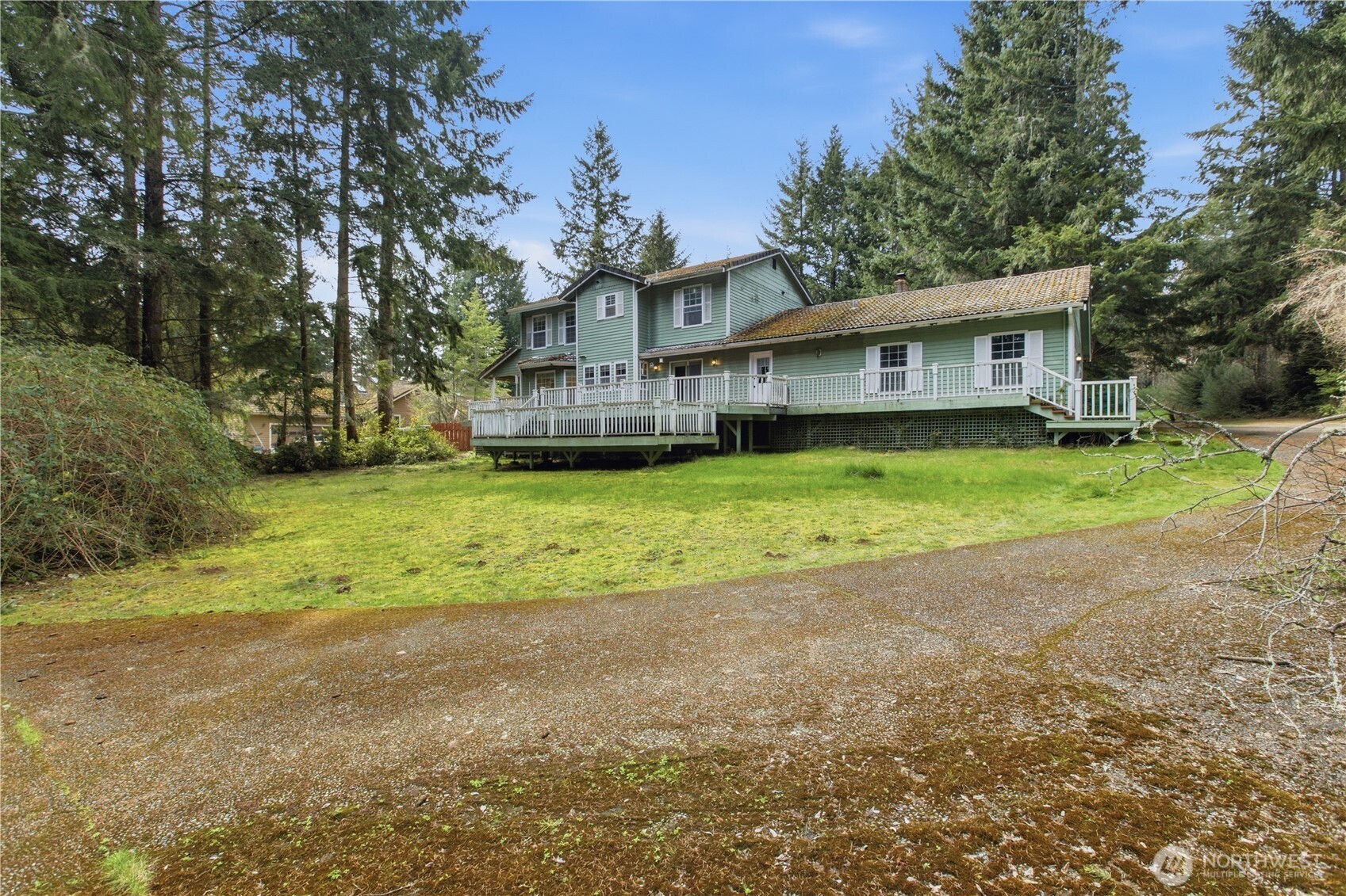 2827 71st Avenue NW, Gig Harbor, WA 98335