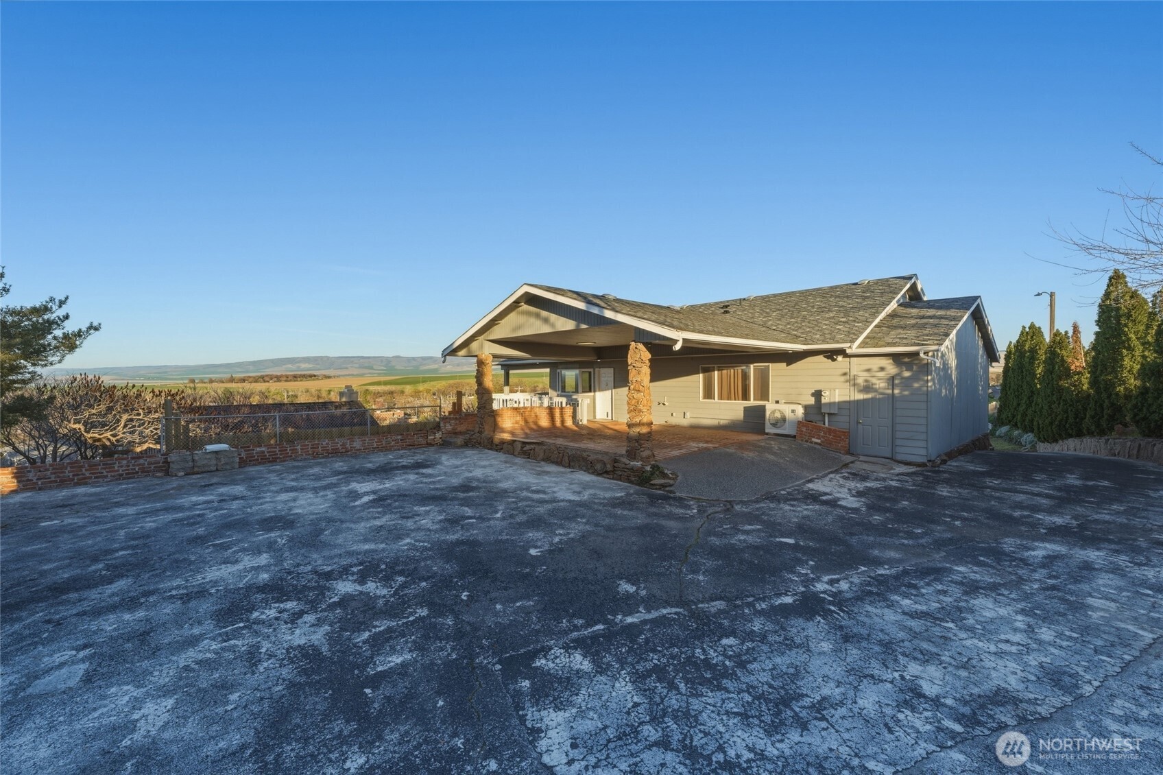 226 Balm Avenue , Milton-Freewater, OR 97862