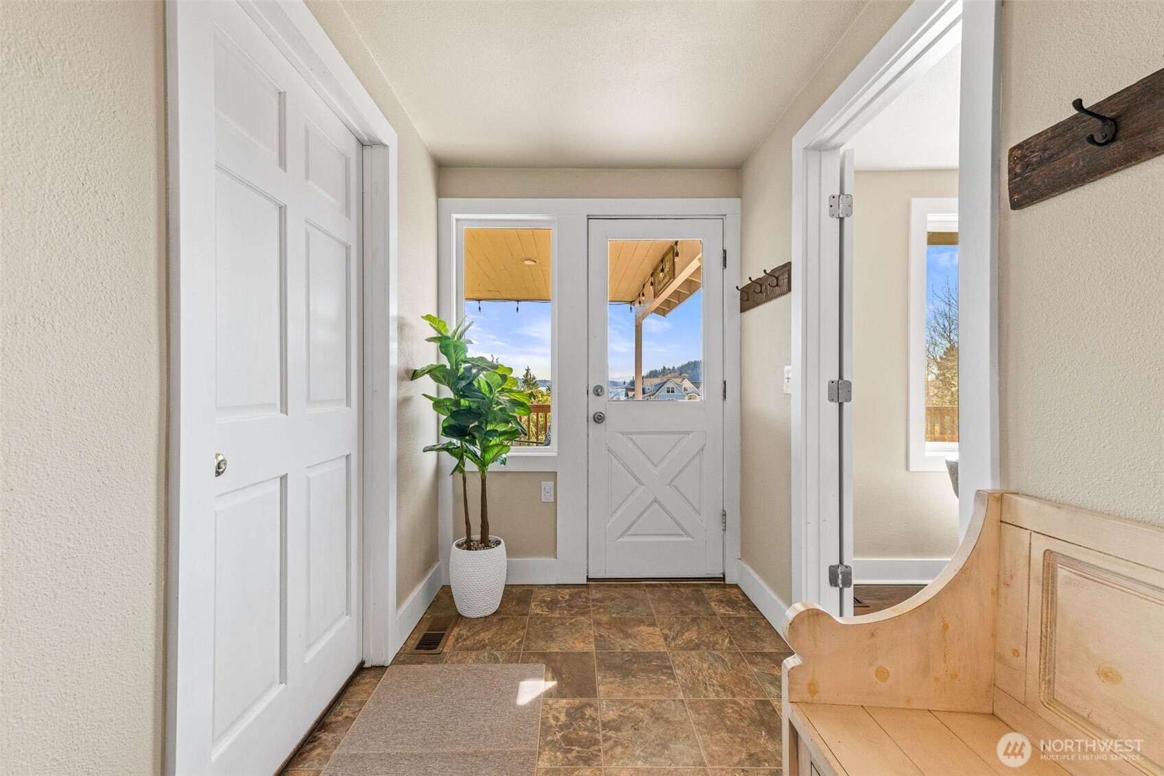 2809 Moorelands Avenue NW, Gig Harbor, WA 98335