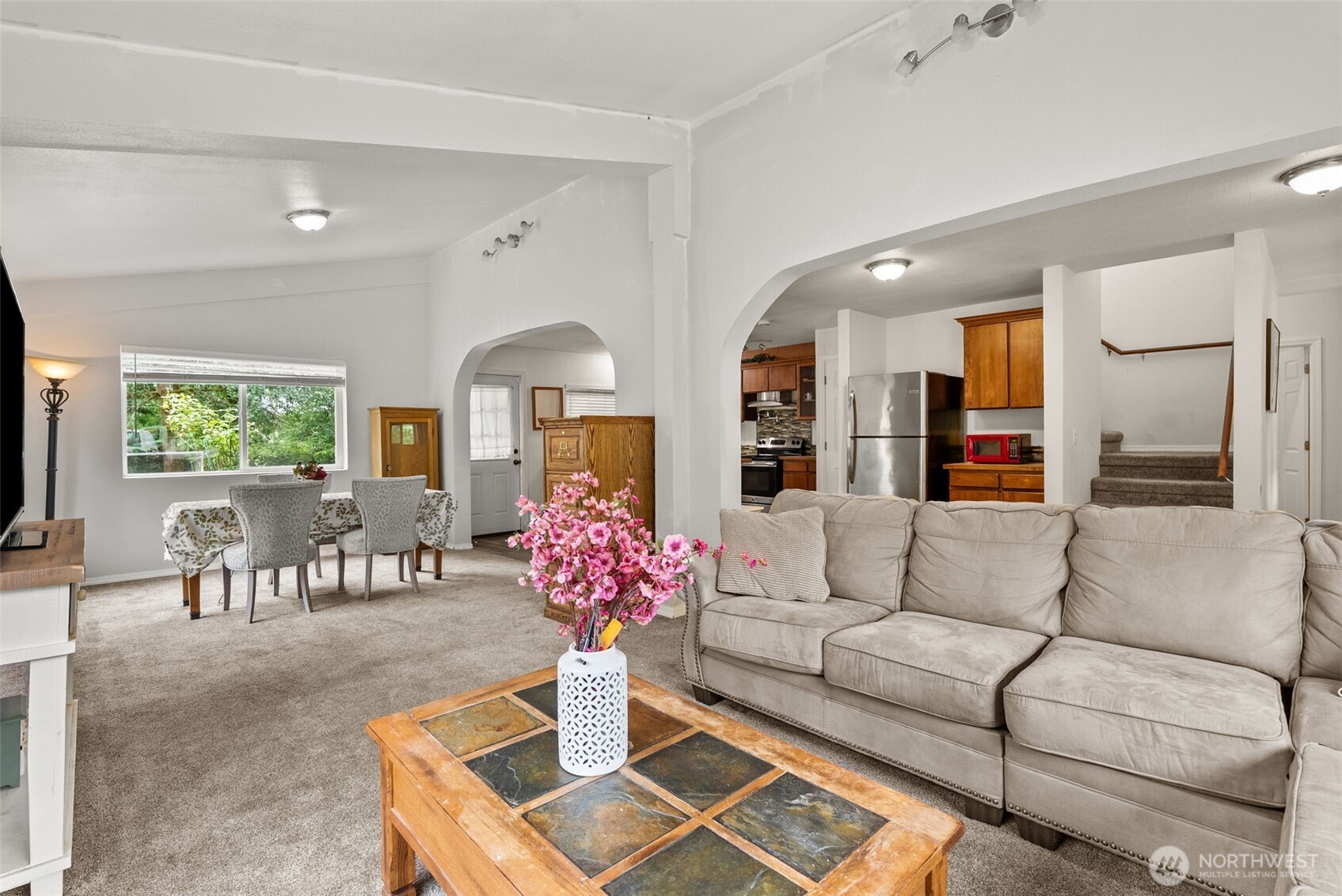 204 Murray Street , Oakville, WA 98568