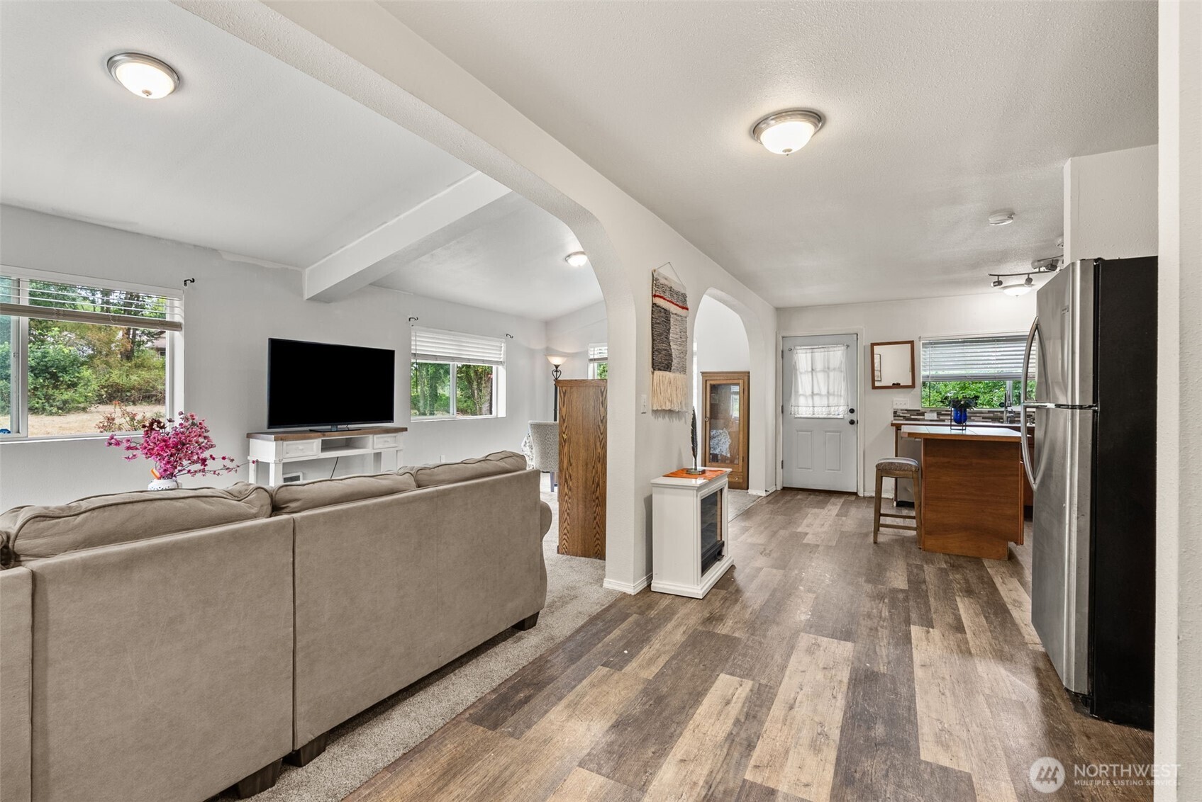 204 Murray Street , Oakville, WA 98568