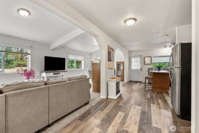 204 Murray Street , Oakville, WA 98568 - Photo 5